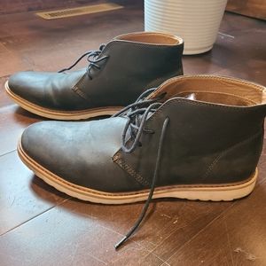 Mens Aldo Chukka lace up boots